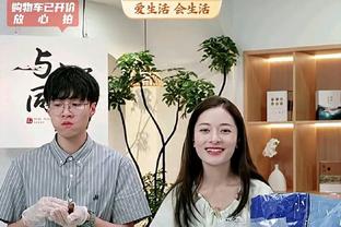 穆帅说罗马踢不了4后卫&你解放了球队思想？德罗西：也能踢3后卫